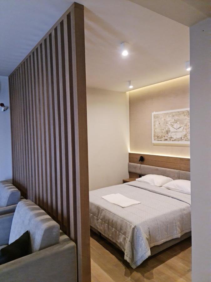 Hotel Golden Sun Néa Meságkala Extérieur photo