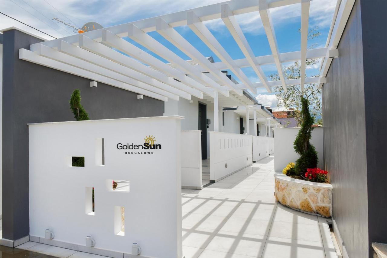Hotel Golden Sun Néa Meságkala Extérieur photo